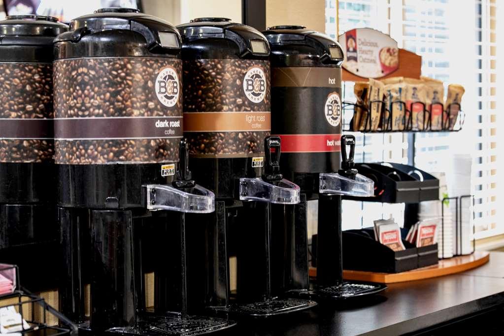 长住美国酒店 - 印第安纳波利斯北部卡梅尔 卡斯尔顿 餐厅 照片